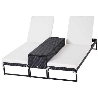 Outsunny Conjunto de 2 Tumbonas de Jardín con Cojines Acolchados Ratán con Mesa Auxiliar Carga 160kg 195x60x86 cm