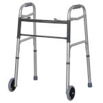 HOMCOM Andador para Adultos Plegable con Asiento Frenos Reposapiés y Bolsa de Almacenaje 75.5x58x84-99 cm Gris y Negro(c-2)